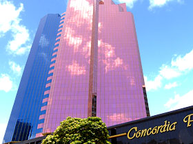 Concordia Plaza 康宏廣場